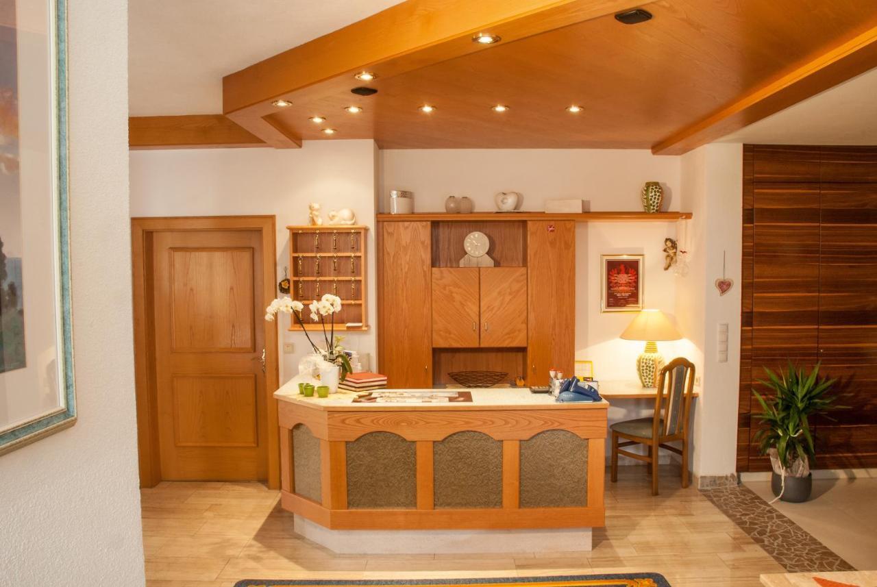 Hotel Romantica Jerzens Kültér fotó