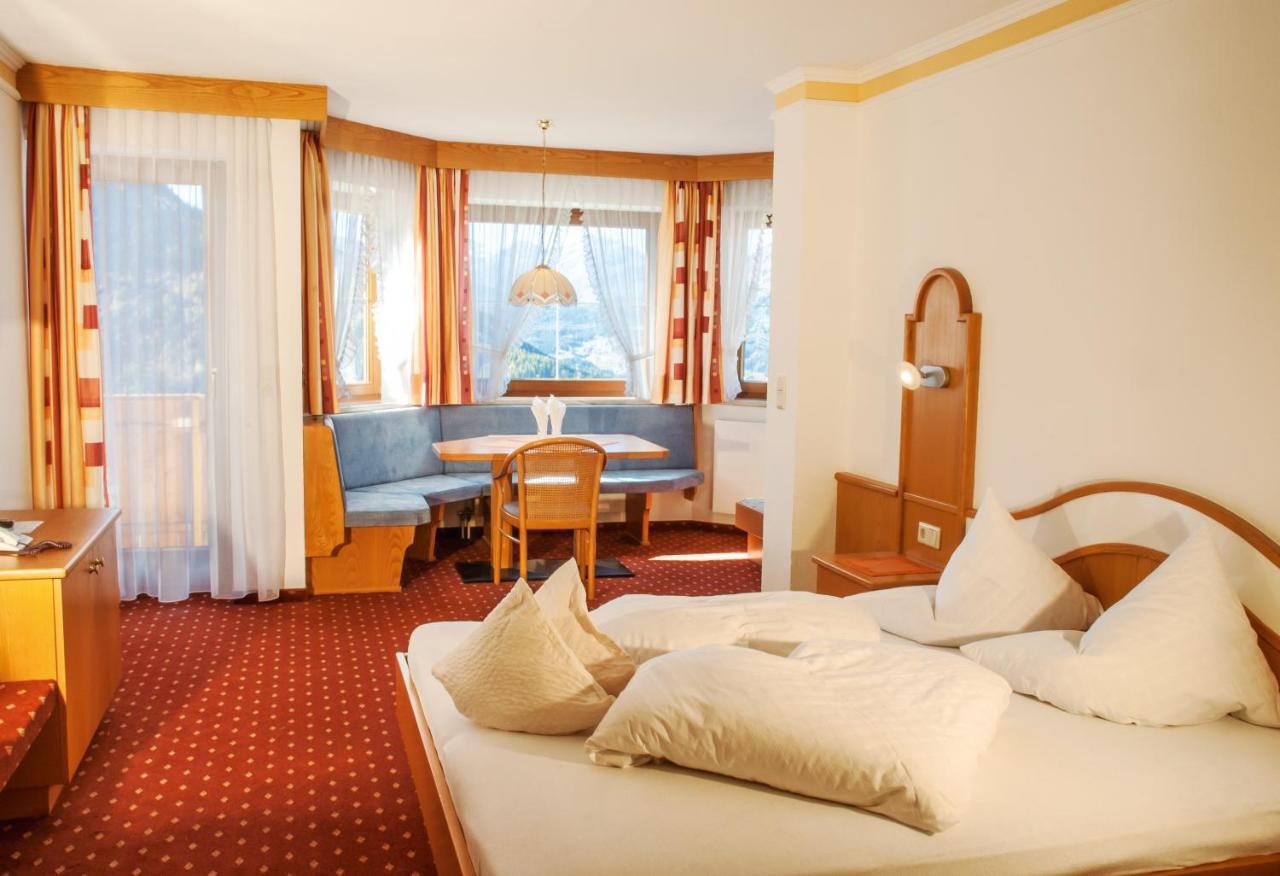 Hotel Romantica Jerzens Szoba fotó